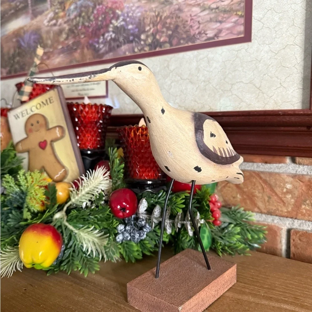 Vintage 1981 Hand Carved Hand Painted Wooden Shore Bird Decoy